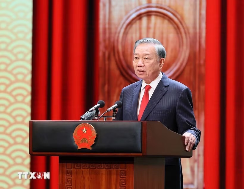 Tổng Bí thư, Chủ tịch nước Tô Lâm đọc diễn văn kỷ niệm 81 năm Quốc khánh nước Cộng hòa xã hội chủ nghĩa Việt Nam, tối 28/8, tại Nhà hát Hồ Gươm, Thủ đô Hà Nội.