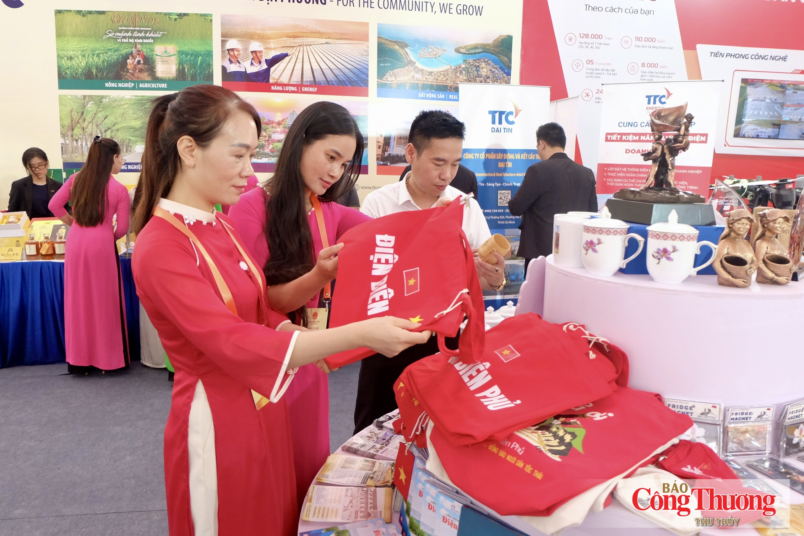 Điện Biên thúc đẩy thương mại, dịch vụ, tạo đà tăng trưởng kinh tế