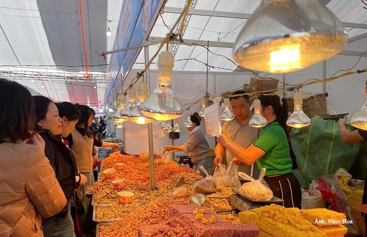 25 địa điểm tại các phường, xã được lựa chọn, tạo không gian quảng bá, kết nối tiêu thụ sản phẩm và thúc đẩy hoạt động xúc tiến thương mại trên địa bàn tỉnh Lào Cai. Ảnh minh họa