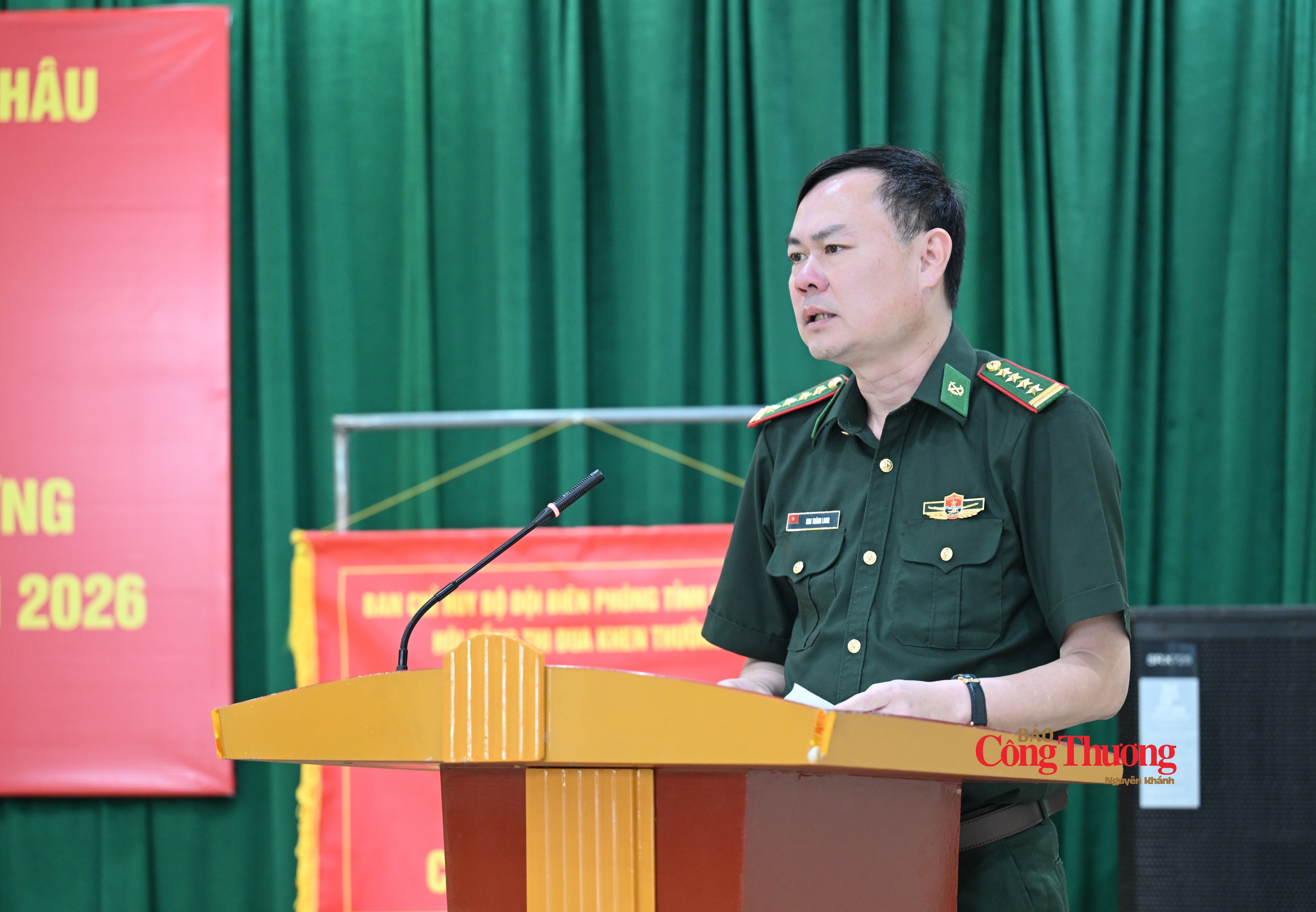Đại tá Mai Thăng Long, Chủ nhiệm Chính trị Ban Chỉ huy BĐBP tỉnh Lai Châu, Ủy viên Thường trực Hội đồng thi đua khen thưởng Bộ đội Biên phòng tỉnh Lai Châu.