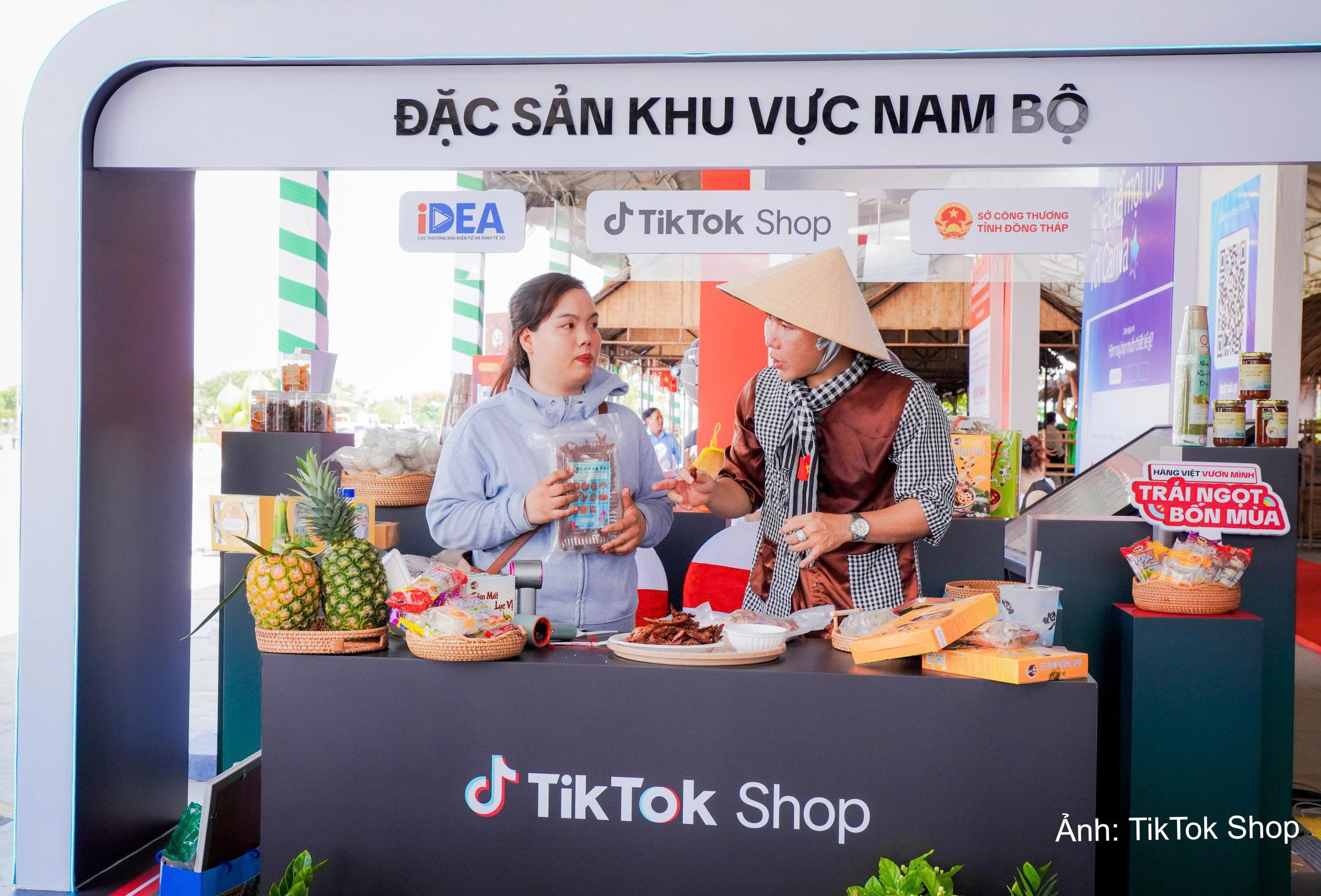 Việc các thương hiệu xây dựng hình ảnh, uy tín trên môi trường mạng đang được "đo đếm" từ chính trải nghiệm của người tiêu dùng.