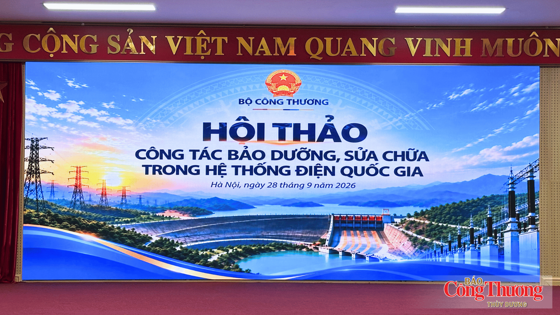Hội thảo toàn quốc về công tác bảo dưỡng, sửa chữa trong hệ thống điện quốc gia diễn ra vào sáng 28/9.