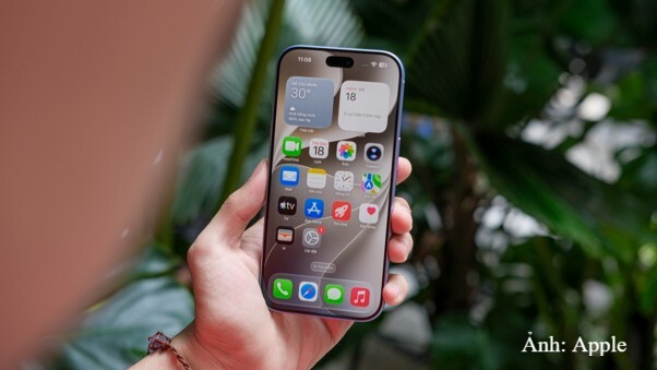 iPhone 18 thu gọn Dynamic Island, được gì và mất gì?