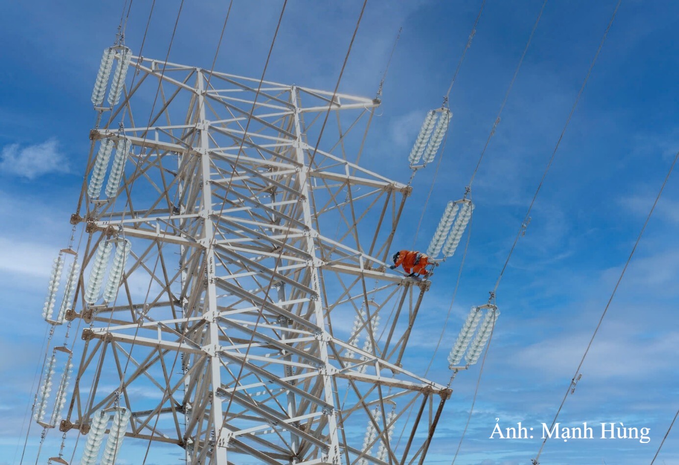 Hải Phòng đóng điện xuất tuyến 110kV sau TBA 220kV Dương Kinh