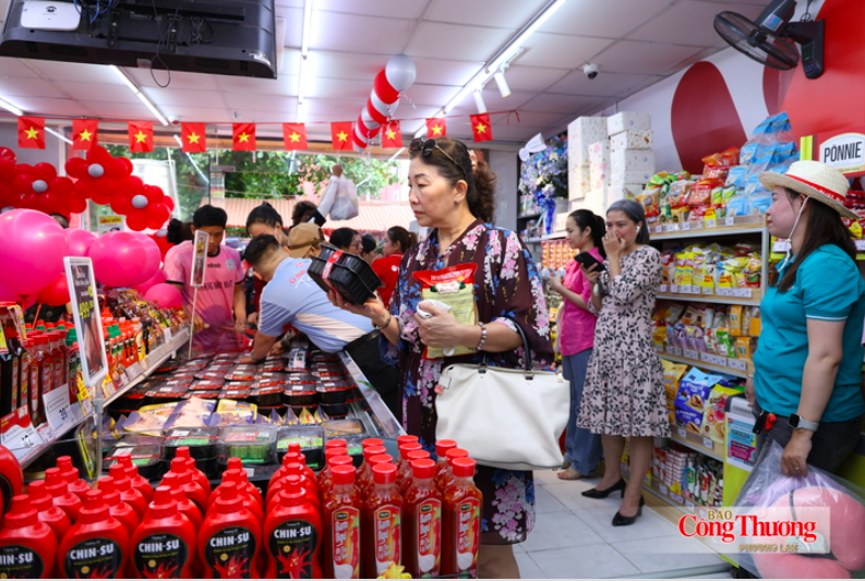 9 tháng năm 2026, thương mại nội địa tiếp tục tăng tưởng tốt, đóng góp chung vào sức tăng trưởng chung của nền kinh tế.
