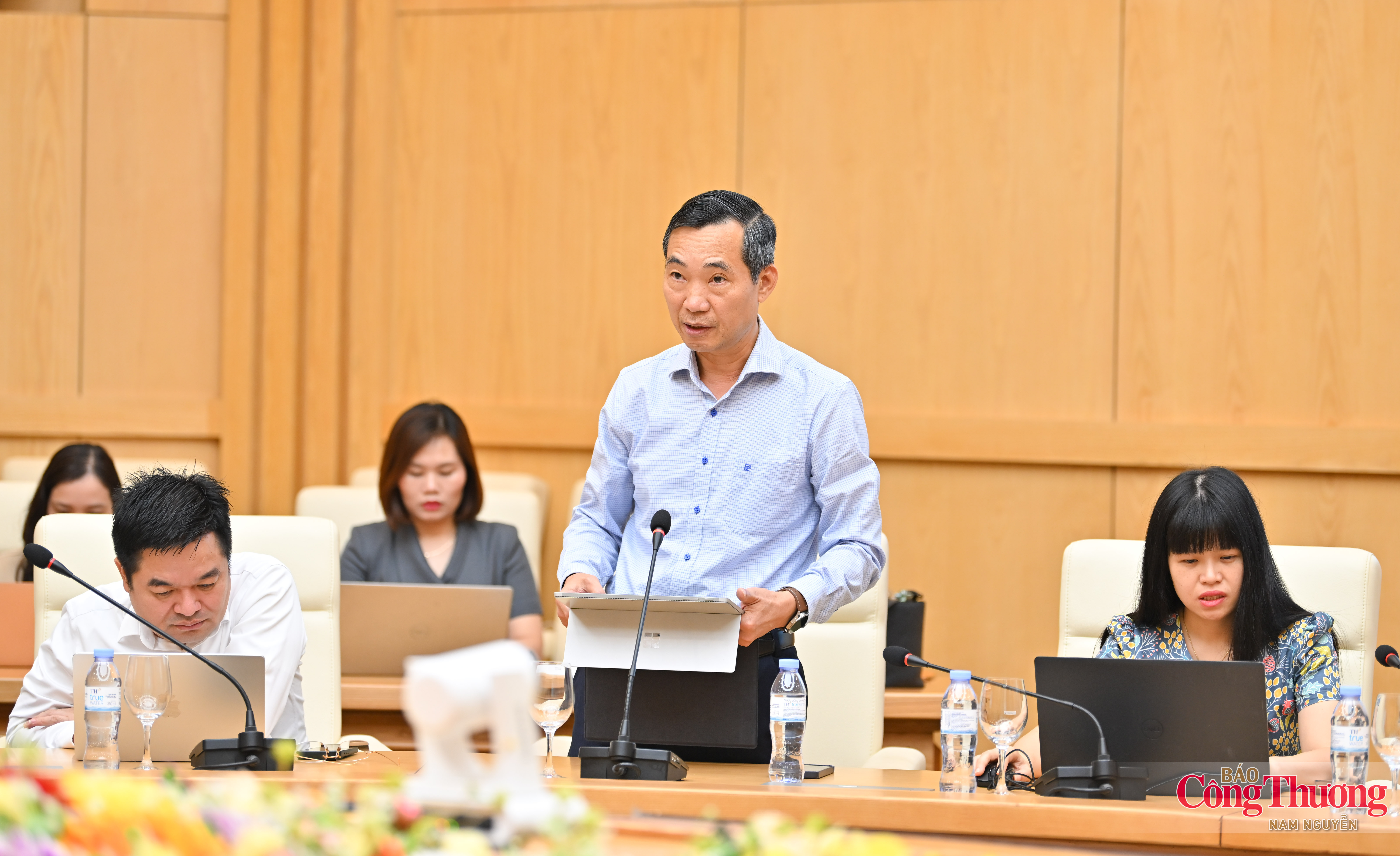 Chùm ảnh: Bộ Công Thương tổ chức hội thảo lấy ý kiến về Chiến lược xuất nhập khẩu hàng hóa đến năm 2030 - 5