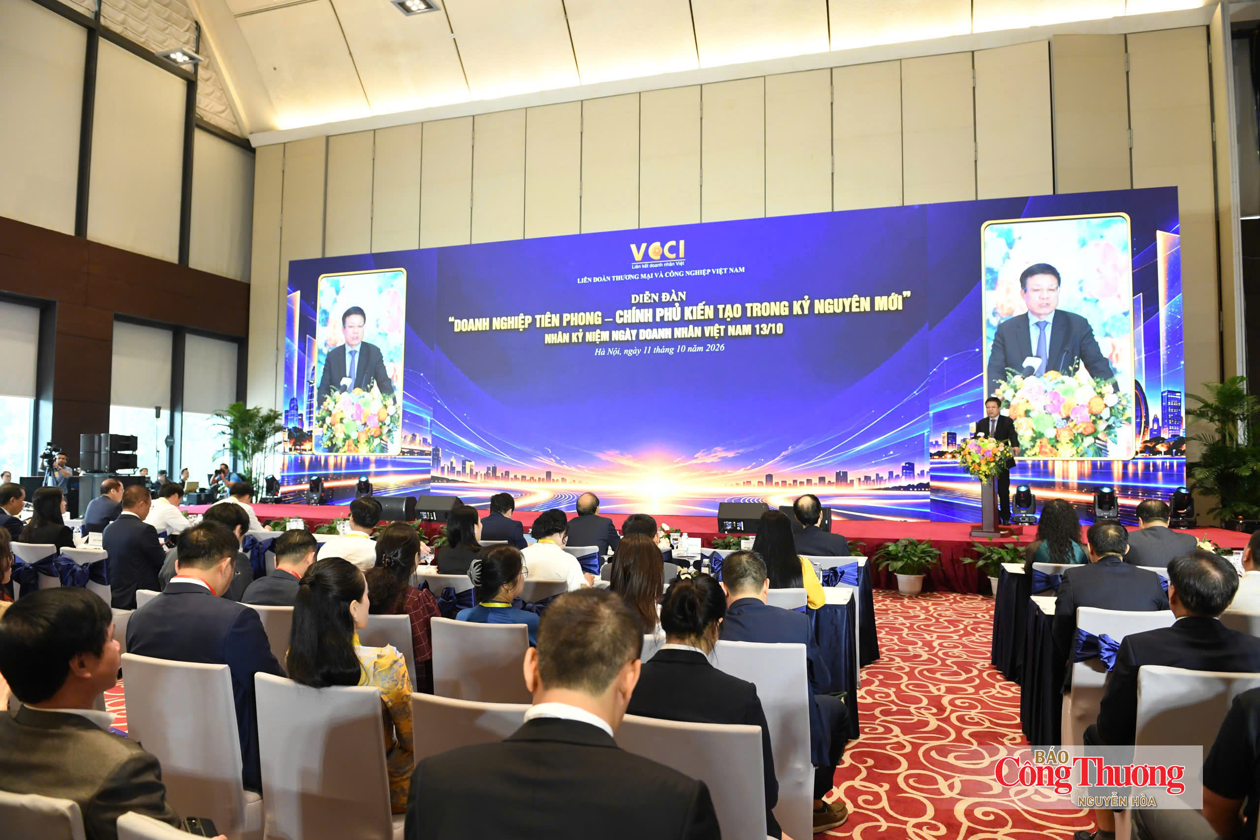 Diễn đàn “Doanh nhân tiên phong - Chính phủ kiến tạo trong kỷ nguyên mới”.