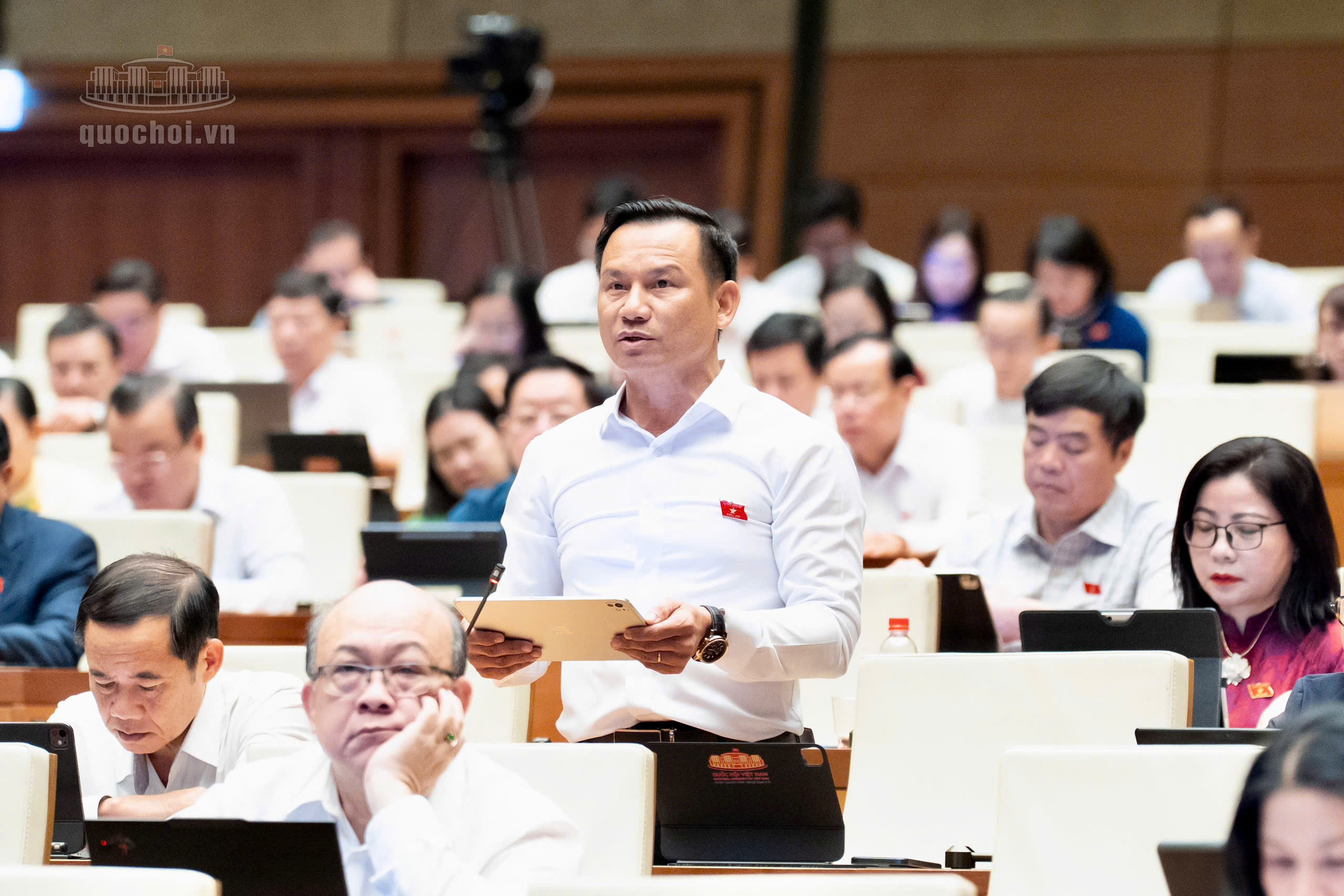 Đại biểu Trần Quang Tâm (Đoàn đại biểu Quốc hội tỉnh Đắk Lắk).